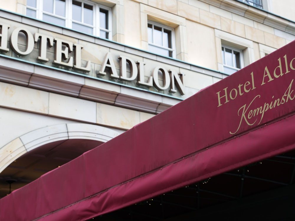 Berliner Luxushotel «Adlon» steht zum Verkauf