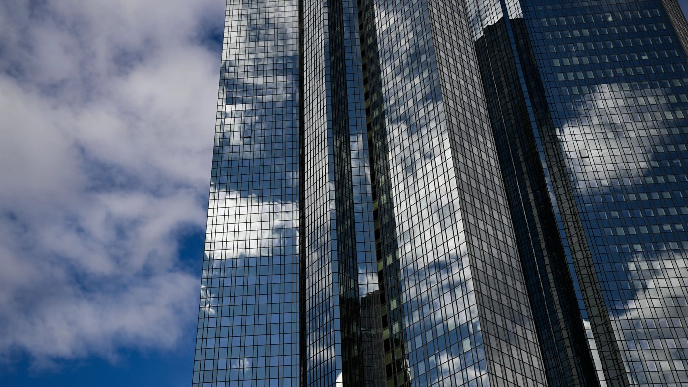 Razzia in der Frankfurter Zentrale der Deutschen Bank wegen Cum-Cum-Geschäften