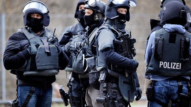 SEK-Einsatz nach Bedrohung eines Taxifahrers mit Schusswaffe