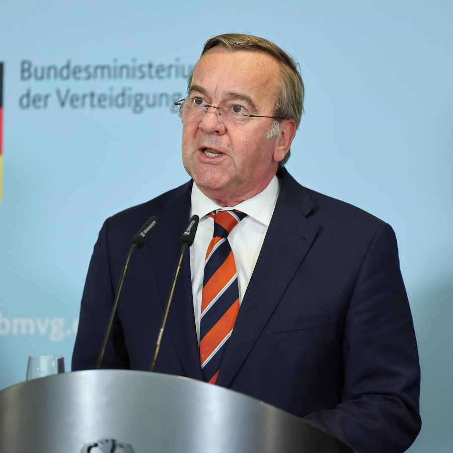 Pistorius warnt vor Weitergabe geheimer Bundeswehr-Informationen an AfD-Minister