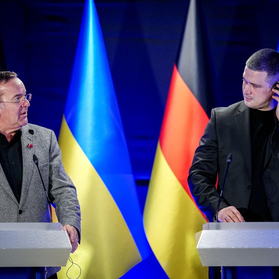 Ukrainischer Präsident Selenskyj entlässt Verteidigungsminister Fedorow