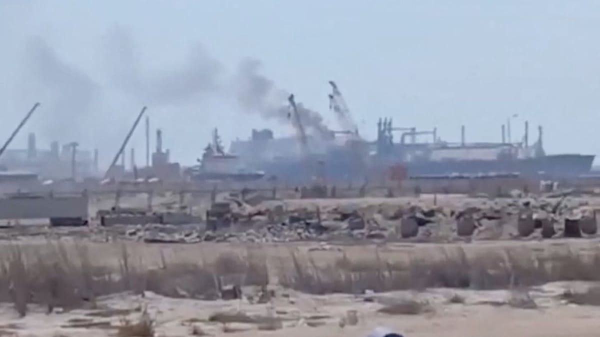 Huthis weisen Verantwortung für Drohnenangriff auf Tanker in Ägypten zurück
