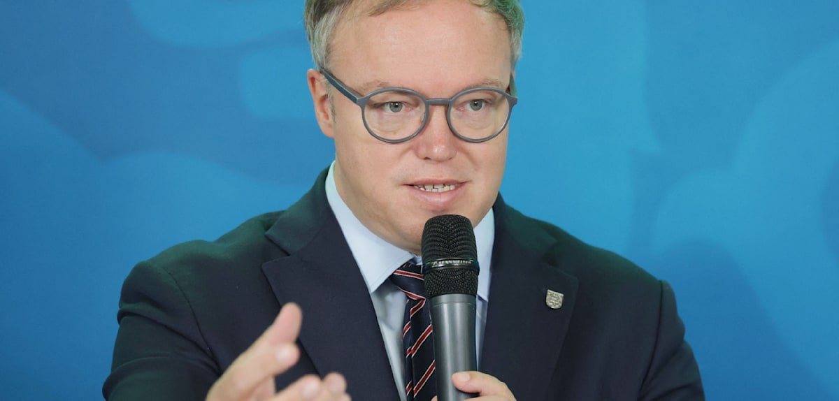 Thüringen: Voigts Koalition einigt sich mit Linke auf neues Mehrheitsverfahren