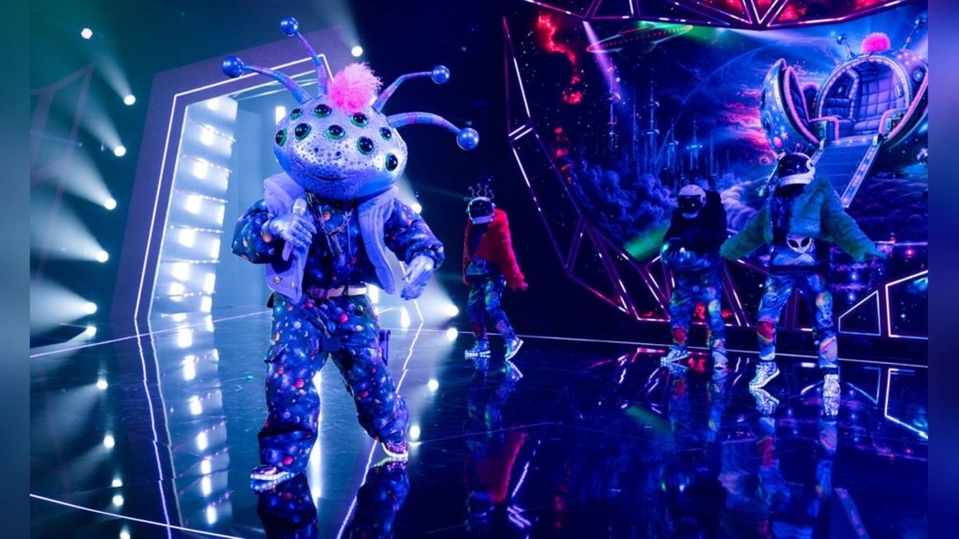Amira Aly enttarnt Alien «Cosma» bei «The Masked Singer»