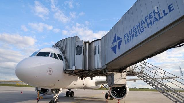 Flughafen Leipzig/Halle stellt Flugbetrieb nach verdächtigem Fund ein