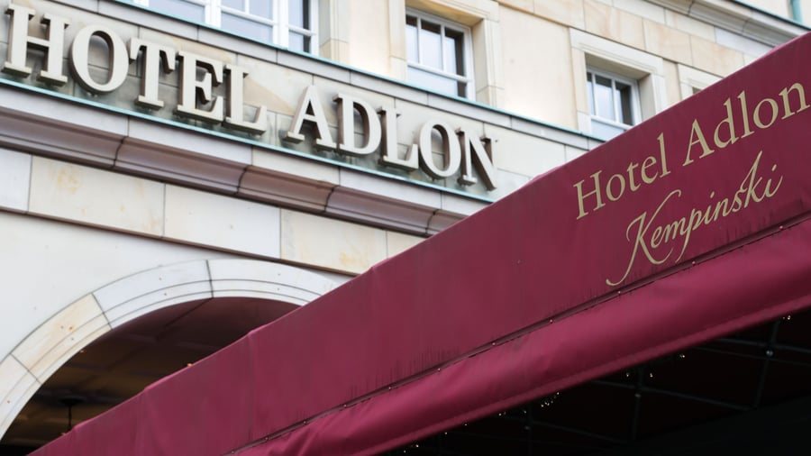 Hotel Adlon soll für mindestens 280 Millionen Euro verkauft werden