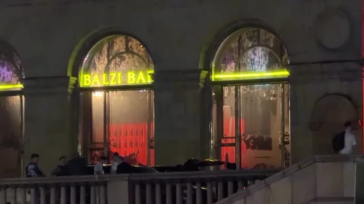 Fünf Tote bei Explosion vor Edel-Restaurant in Moskau