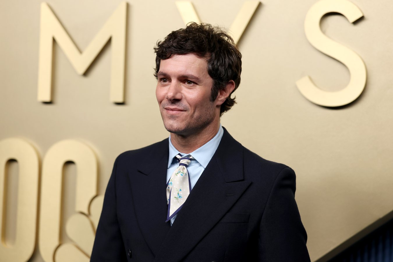 Adam Brody fordert «freies Palästina» und verteidigt seine politische Zurückhaltung
